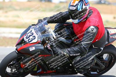 media/Apr-22-2023-TrackXperience (Sat) [[0ce6802930]]/Level 1/session 2 turn 5/